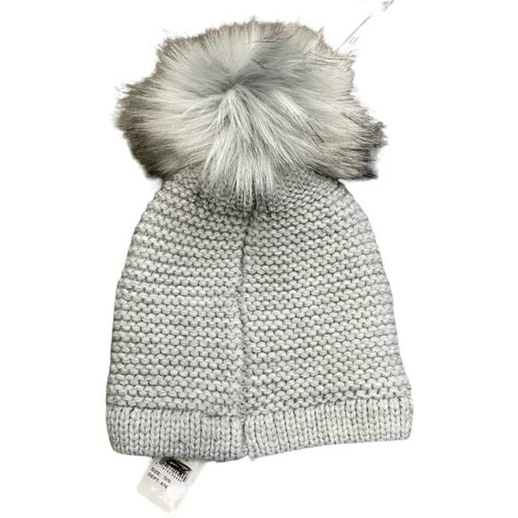 Kyi Kyi Faux Fur Beanie in Gray New - Picture 6 of 6